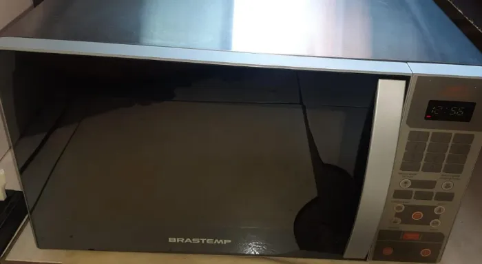 Microondas brastemp maxi gratine inox 30L