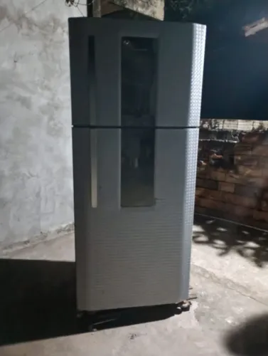 GELADEIRA ELECTROLUX À VENDA