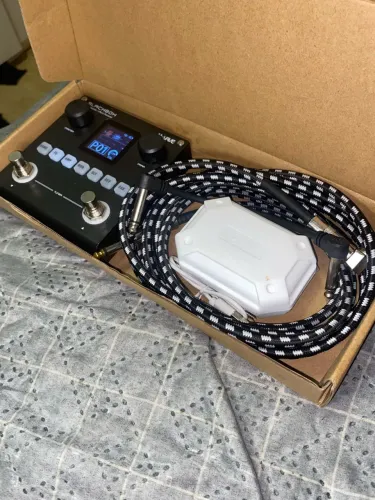 Pedaleira Black Box(LEIA ABAIXO ANTES DE COMPRAR!)