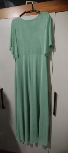 Vestido usado uma única vez