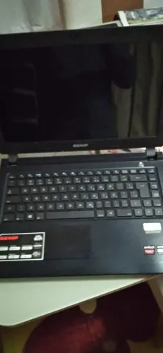 Notebook Semp HD 500GB, 4GB MEMORIA DDR3 - R$ 220,00