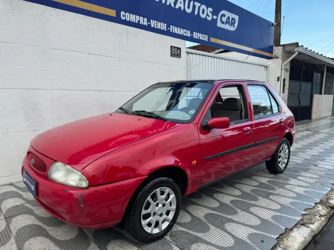 Ford Fiesta Class 1.0 4P 1998