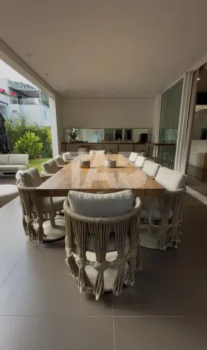 Casa à venda em Condomínio Fechado | Praia Brava