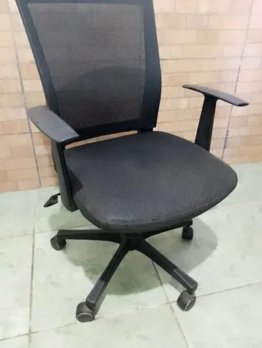 Cadeira Escritório Com Regulagem