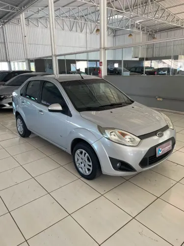 Ford Fiesta Sedan 1.6 16V Flex Mec. 2014