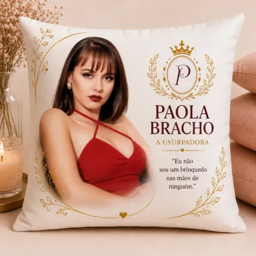 Paola Bracho Almofada