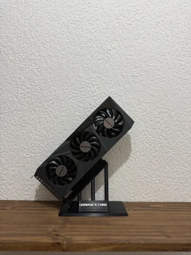 RX 6600 GIGABYTE EAGLE NOVA s/CAIXA