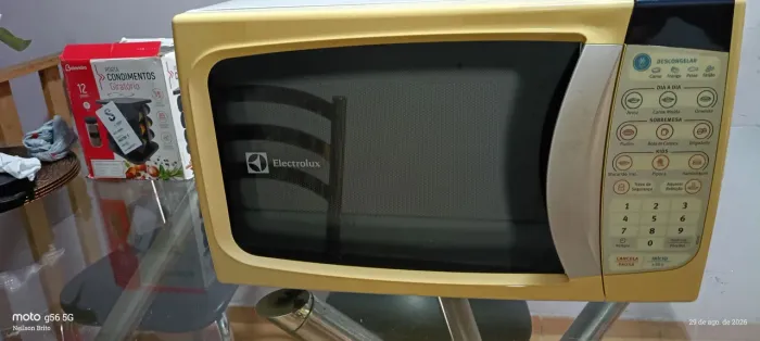 Microondas Eletrolux 20L