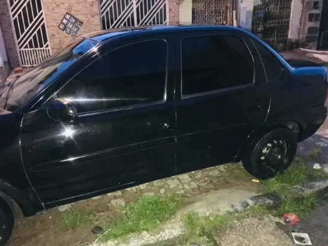 Chevrolet Corsa SED Class.life 1.0/1.0 Flexpower (álcool) 2006
