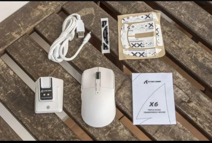 Mouse Gamer Attack Shark X6 Branco - Wireless, Leve e Preciso.