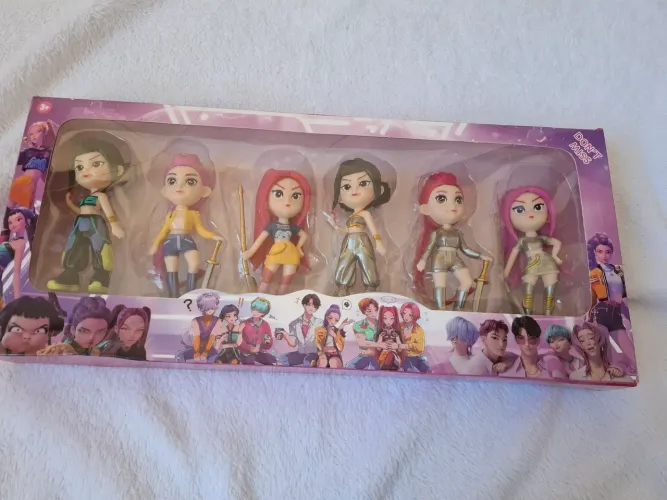kit 6 bonecas guerreiras do k-pop, huntrix