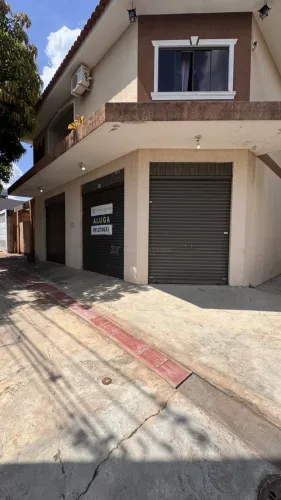 Excelente sala comercial de esquina disponível para locação, ideal para quem busca visibil