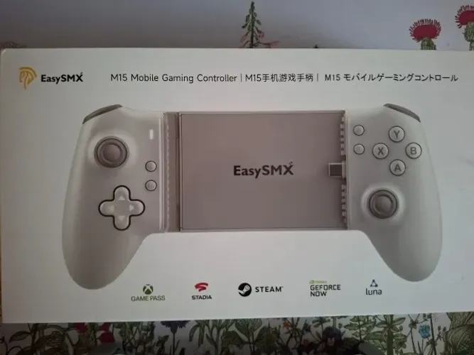 Controle par celular EasySMX M15