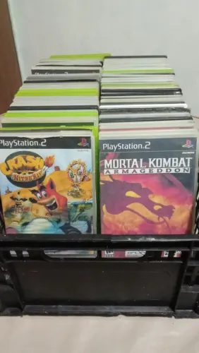 Jogos de PlayStation 2 paralelos variados todos em capa dura