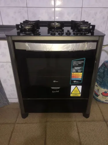 Vendo Fogão 5 Bocas - MOTIVO: MUDANÇA