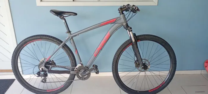 Bike OGGI Hacker Hds 2021