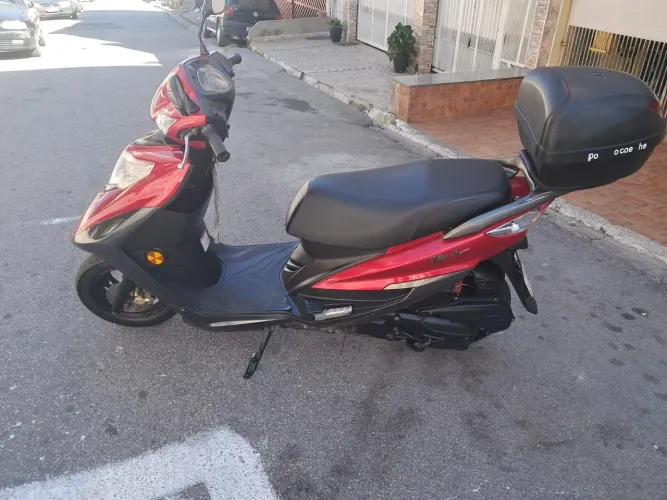 Lindy 125 - Excelente oportunidade