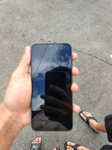 Celular a25
