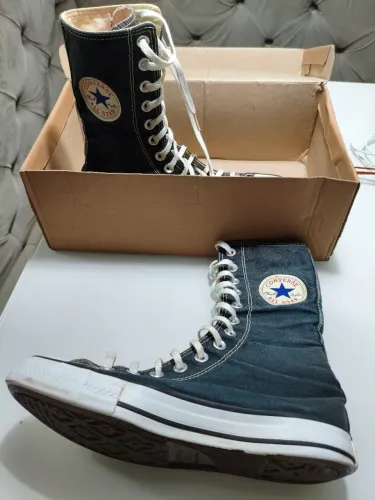 Tênis All Star cano alto vintage anos 2000