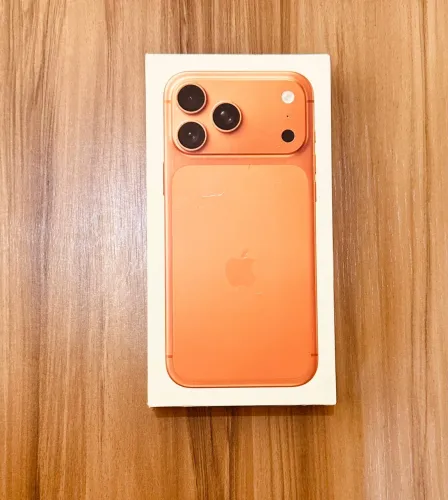 17 PRO MAX / LACRADO / NOVO / IPhone 