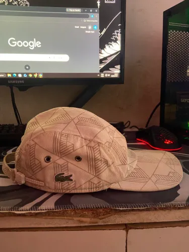 Boné Lacoste holograma - original
