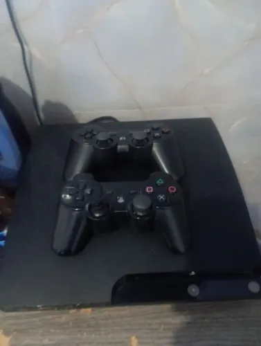 Vendo ps3 ( obs: está desbloqueado)