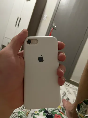 iPhone 8