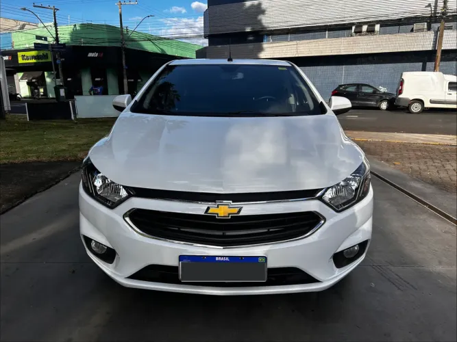Chevrolet Onix Hatch LTZ 1.4 8V Flex Aut. 4P 2017