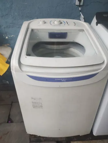 Máquina de valor com problema na centrífuga 