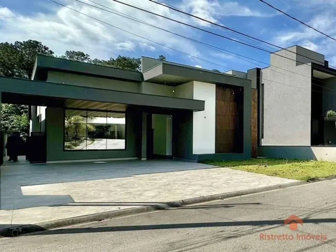 Casa à venda, 411 m² por R$ 3.890.000,00 - Jardim do Golf I - Jandira/SP