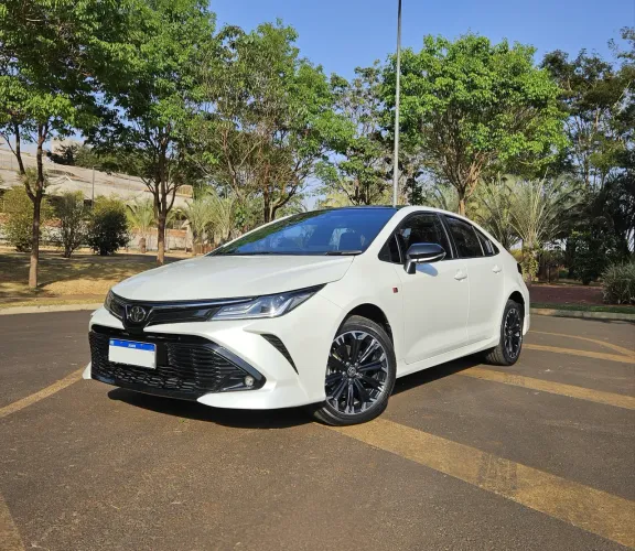 Toyota Corolla GR-Sport 2.0 Flex 16V AUT 2023