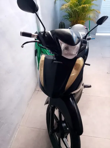 Honda Biz 100 ES