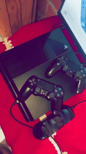 Vendo PS4