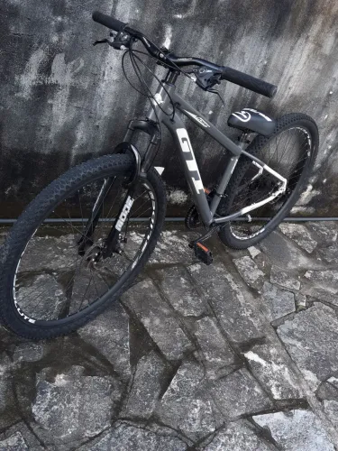Bike pronta pra pegar e andar