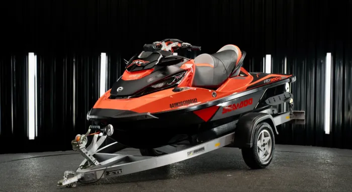 Jet Ski Sea Doo RXT-X 300 RS apenas 3 horas