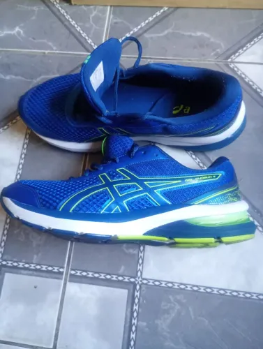 Tênis Asics gel shogun