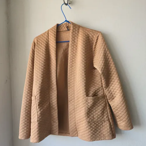 Blazer em tecido armado