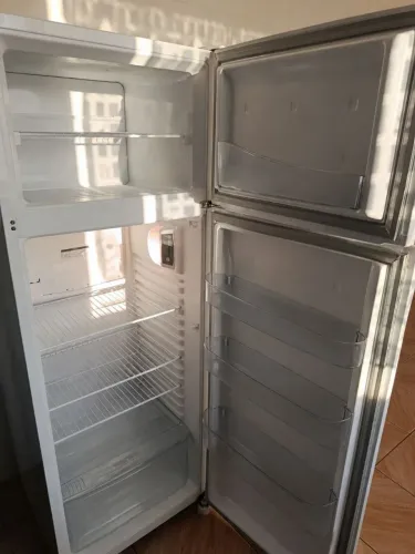 Geladeira Consul defrost