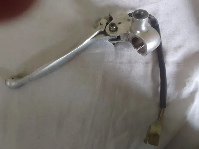 Manete Burgman 125