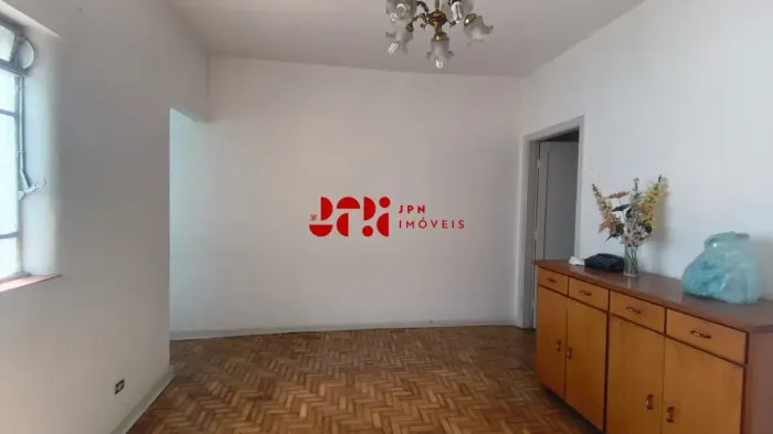 Casa no Cambuci, 86m², 02 dormitórios, 01 banheiro, sem vaga