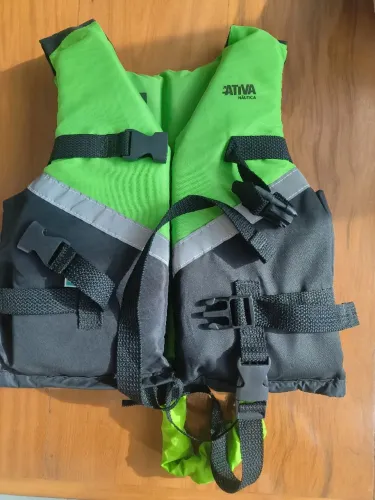 Colete Salva Vidas 40kg + Boia 25kg