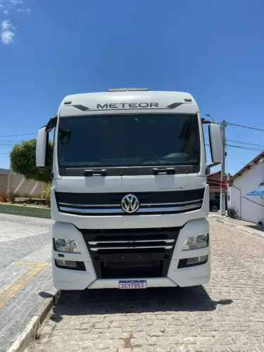 Caminhão Volkswagen Meteor 29.530 6x4 2022/2023