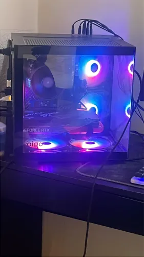 Gabinete Aigo Luna 7 Fans ARGB MATX