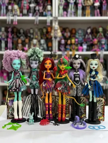 Bonecas monster high freak du chic MH