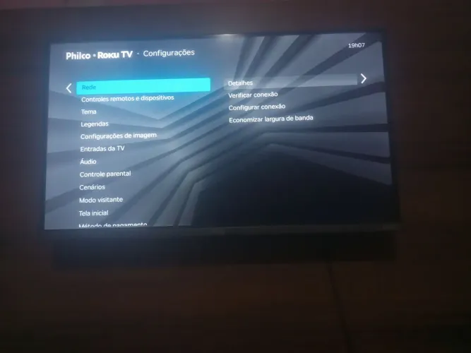 Venda se uma Tv Philco smartv 32 polegadas semi nova