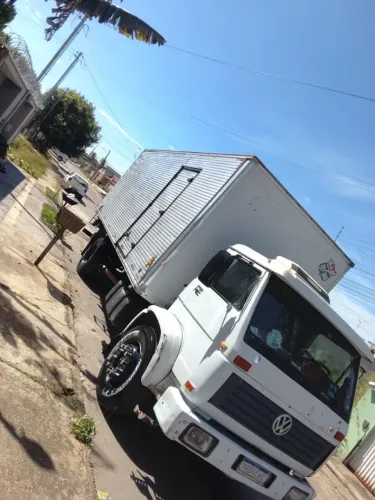 Vendo ou troco caminhão toco por 3/4