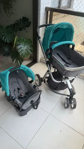 Carrinho e bebê conforto safety first mobi