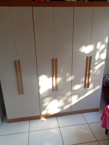 Guarda roupa de casal novo sem defeitos