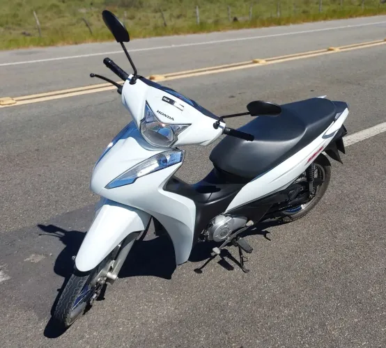 VENDE-SE HONDA BIZ 110i 2024
