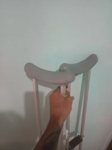 Muletas axilar de alumínio mercur